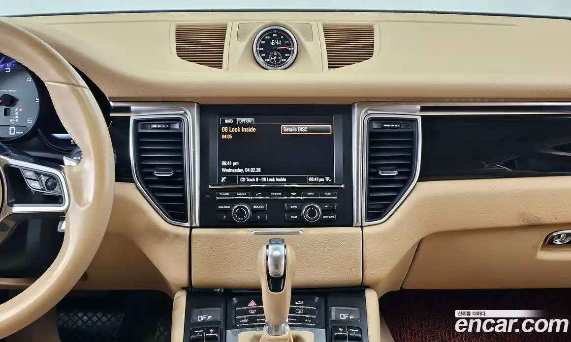 Porsche Macan 2015 3.0 гидро в Москве № 213256, фото 14