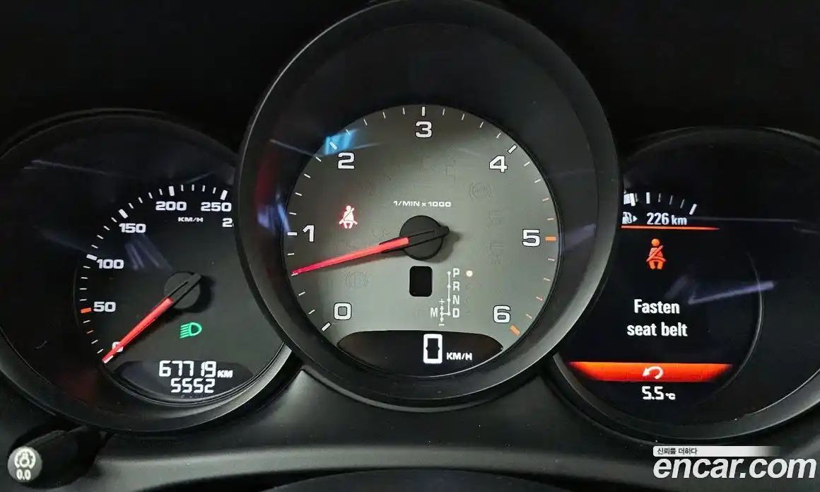 Porsche Macan 2015 3.0 гидро в Москве № 213256, фото 8