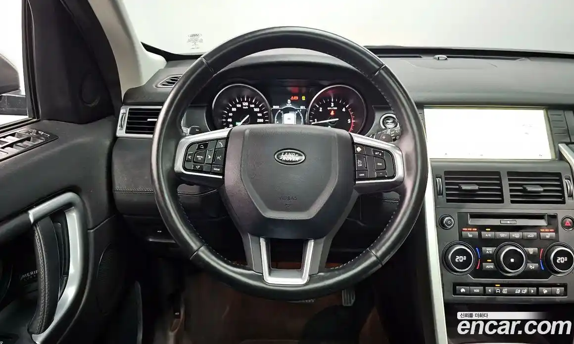Land Rover Discovery Sport 2017 2.0 гидро в Москве № 213660, фото 13