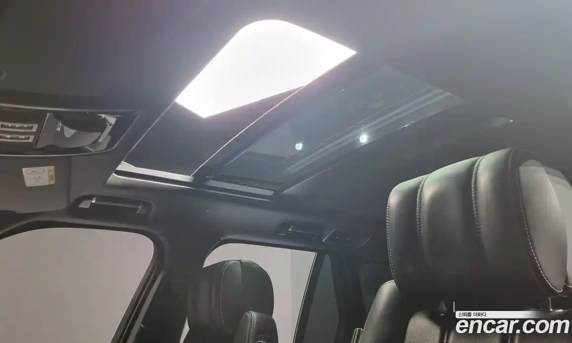 Land Rover Range-Rover 2015 4.4 гидро в Москве № 213752, фото 19