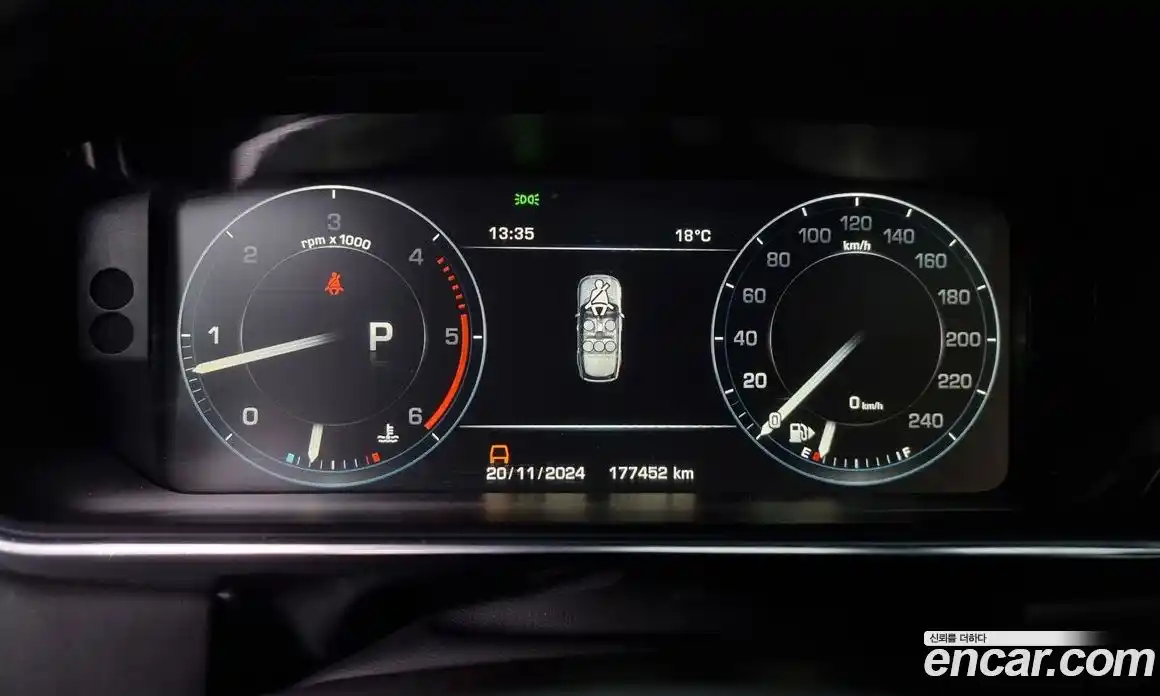 Land Rover Range-Rover 2015 4.4 гидро в Москве № 213752, фото 8