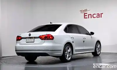 Volkswagen Passat 2013 2.5 гидро в Москве № 214891, миниатюра 2