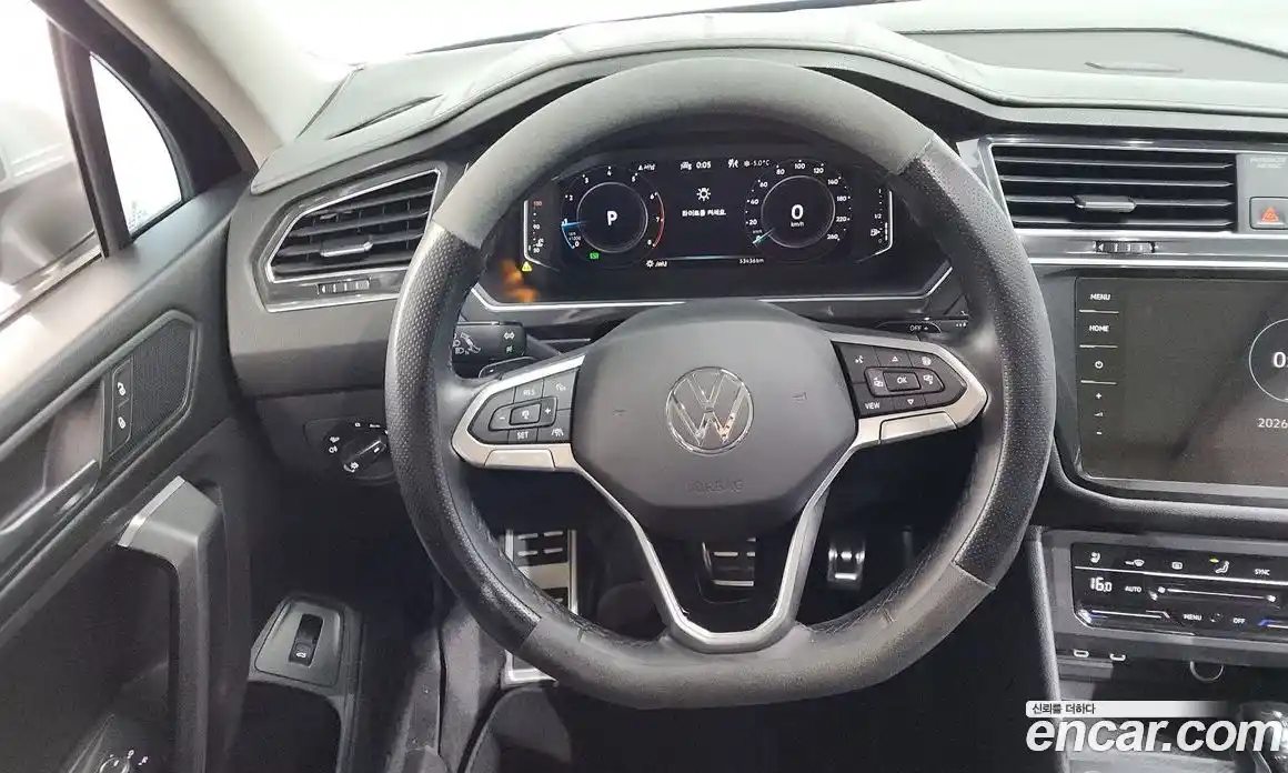 Volkswagen Tiguan 2023 2.0 гидро в Москве № 214958, фото 13
