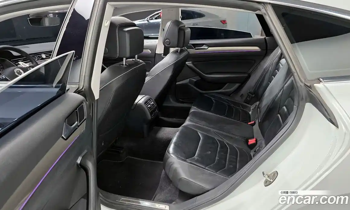Volkswagen Arteon 2019 2.0 гидро в Москве № 215188, фото 12