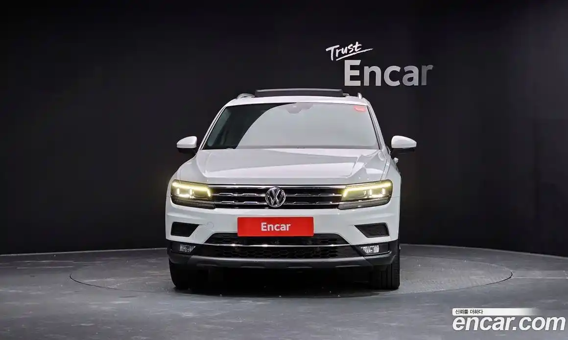Volkswagen Tiguan 2020 2.0 гидро в Москве № 215194, фото 3