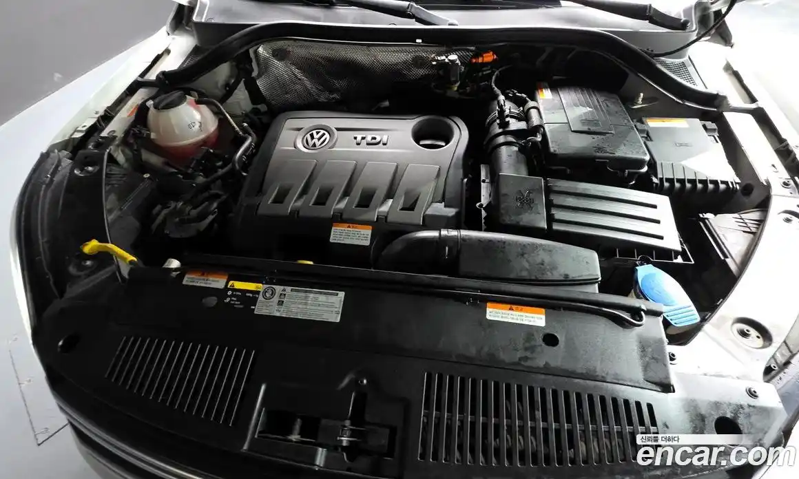 Volkswagen Tiguan 2014 2.0 гидро в Москве № 215200, фото 6