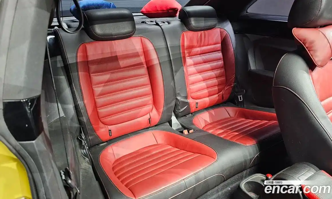 Volkswagen Beatle 2013 2.0 гидро в Москве № 215235, фото 12