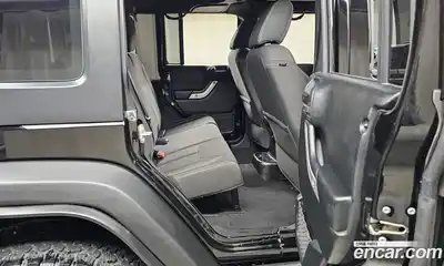 Jeep Wrangler 2017 3.6 гидро в Москве № 215450, миниатюра 12