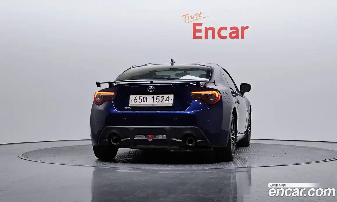 Toyota 86 2017 2.0 механика в Москве № 215514, фото 4