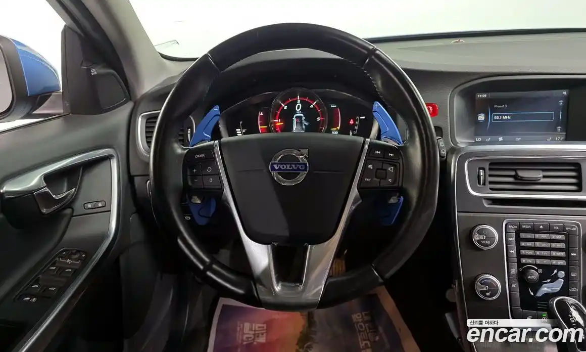 Volvo V60 2015 1.6 гидро в Москве № 217203, фото 13