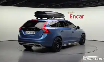 Volvo V60 2015 1.6 гидро в Москве № 217203, миниатюра 2