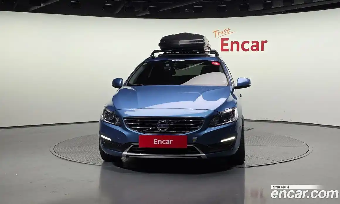 Volvo V60 2015 1.6 гидро в Москве № 217203, фото 3