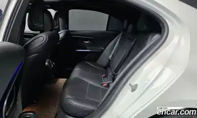 Mercedes-Benz C-Class 2022 2.0 гидро в Москве № 222906, миниатюра 12