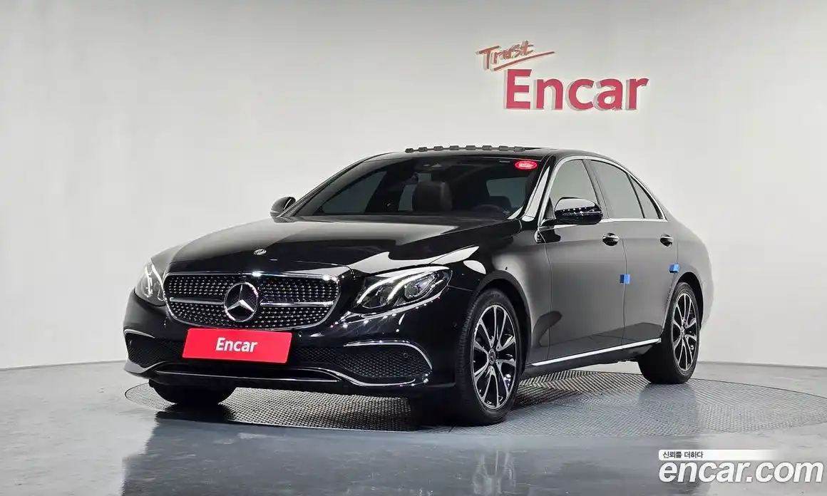 Mercedes-Benz E-Class 2020 2.0 гидро, фото 1