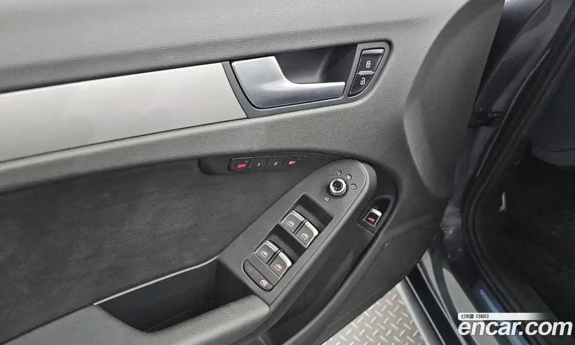 Audi A4 2014 2.0 гидро в Москве № 230107, фото 18