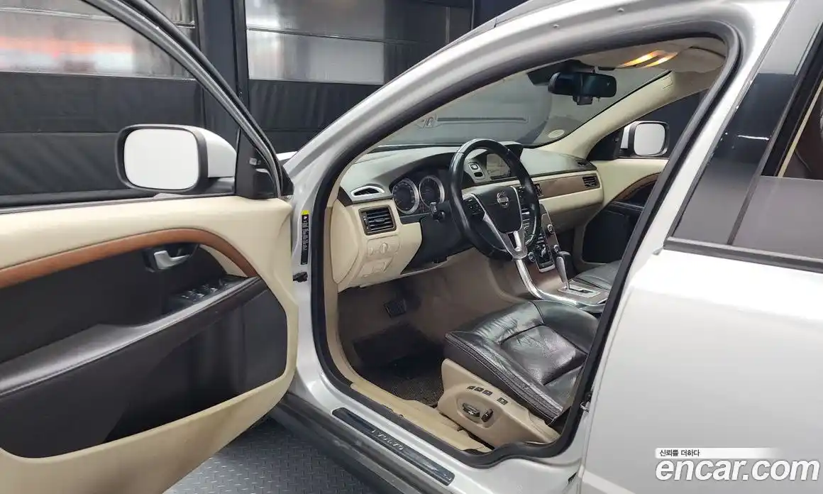 Volvo XC70 2012 2.4 гидро в Москве № 230683, фото 10