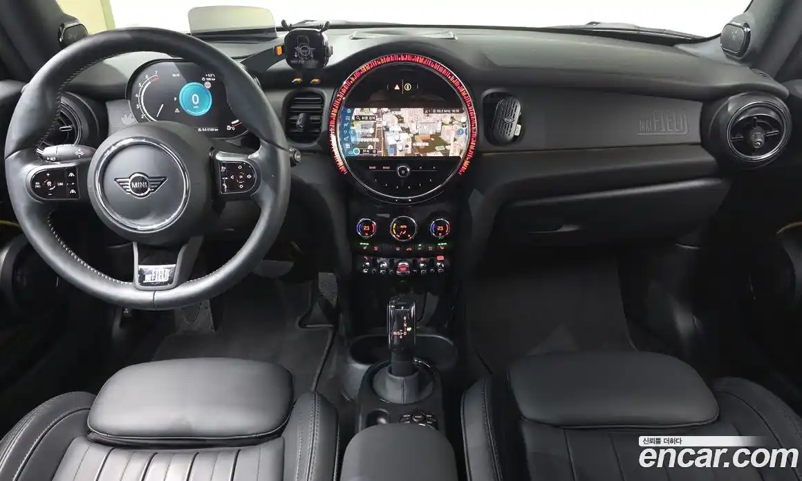 Mini Cooper 2024 2.0 гидро в Москве № 231381, фото 6