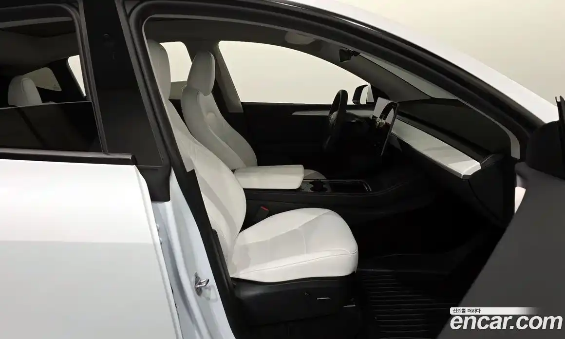 Tesla Model Y 2024 0.2 гидро в Москве № 231553, фото 11