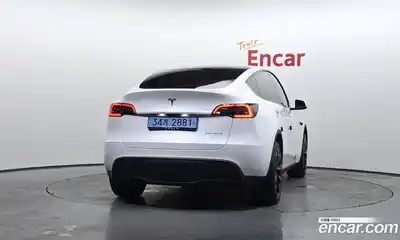 Tesla Model Y 2024 0.2 гидро в Москве № 231553, миниатюра 4