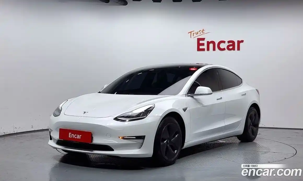 Tesla Model 3 2020 0.2 гидро в Москве № 231773, фото 1