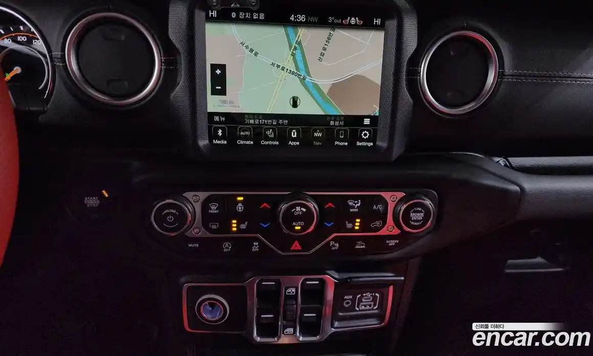 Jeep Wrangler 2021 2.0 гидро в Москве № 232375, фото 14