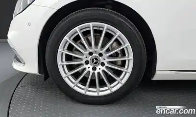 Mercedes-Benz E-Class 2021 2.0 гидро, миниатюра 5