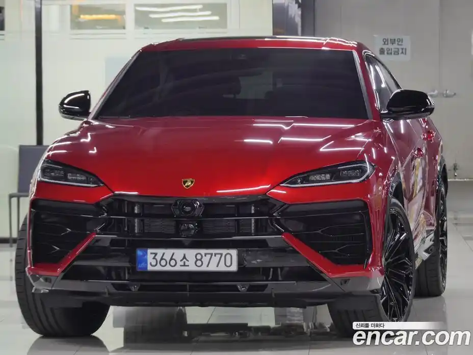 Lamborghini Urus 2025 4.0 гидро в Москве № 246352, фото 1