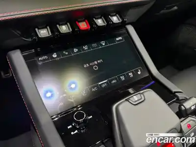 Lamborghini Urus 2025 4.0 гидро в Москве № 246352, миниатюра 11