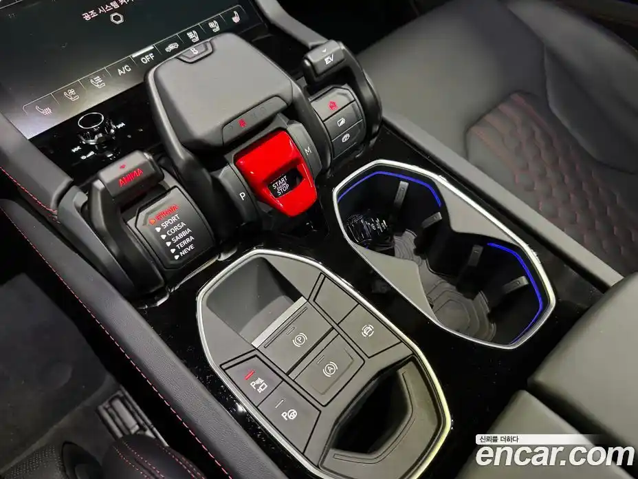 Lamborghini Urus 2025 4.0 гидро в Москве № 246352, фото 12