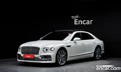 Bentley Flying Spur, 2022