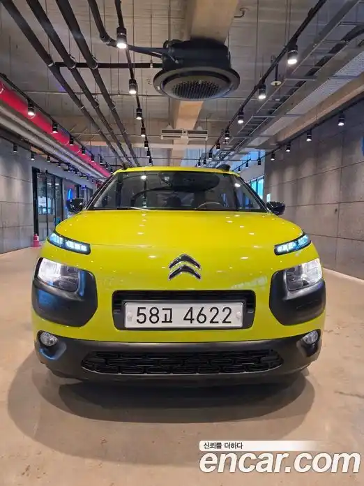 Citroen C4 Cactus 2017 1.6 гидро в Москве № 256997, фото 1