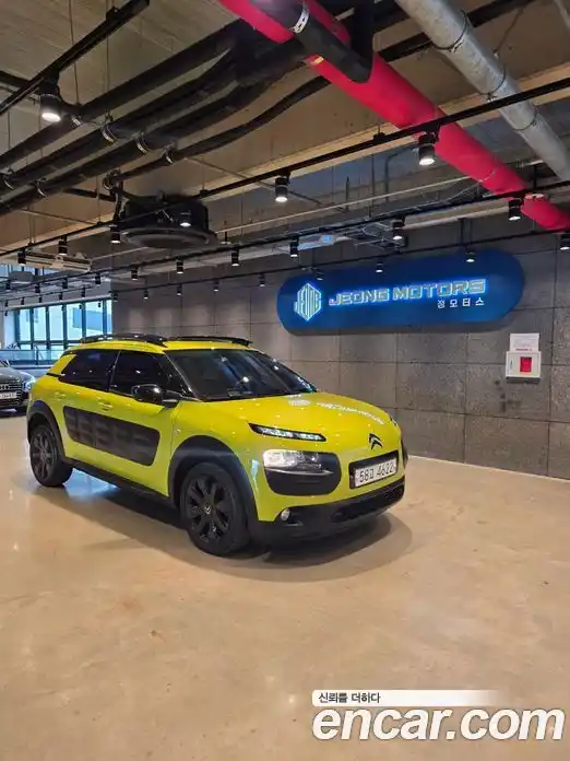 Citroen C4 Cactus 2017 1.6 гидро в Москве № 256997, фото 2