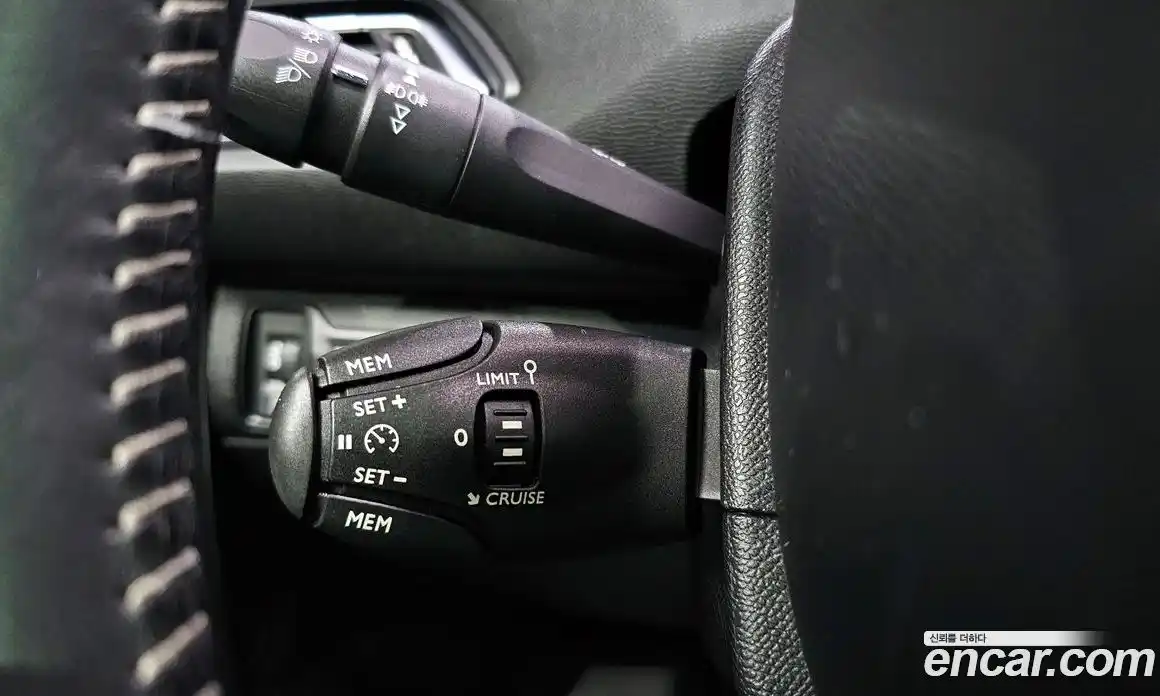 Peugeot 308 2014 2.0 гидро в Москве № 257833, фото 12