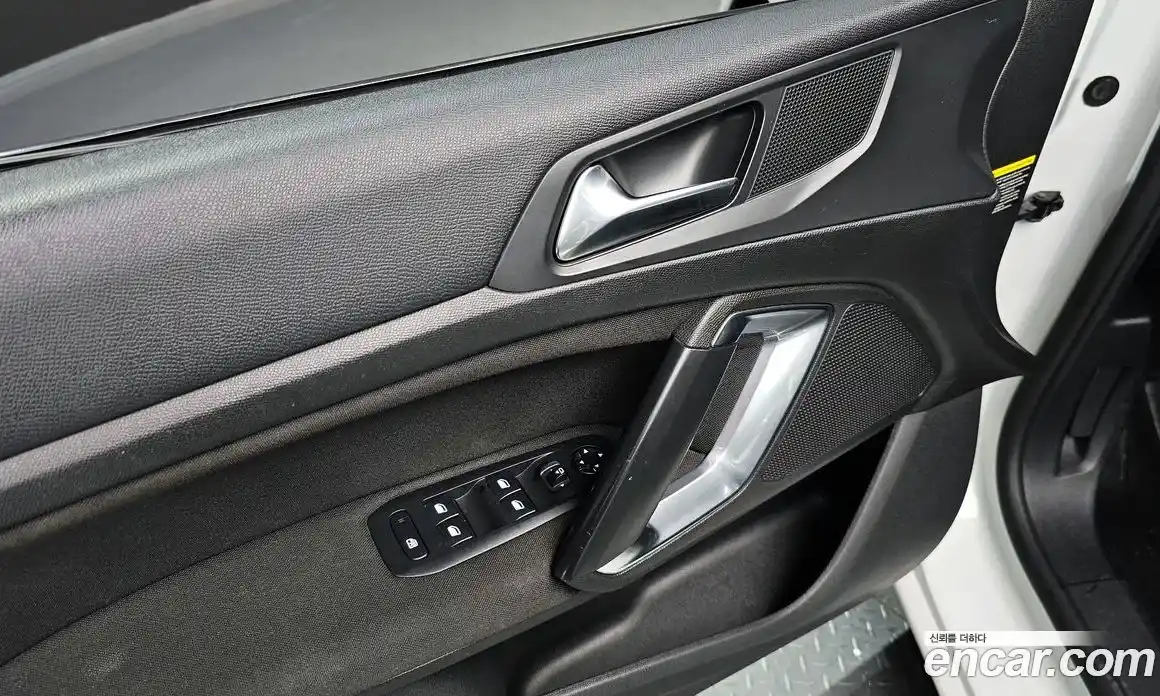 Peugeot 308 2014 2.0 гидро в Москве № 257833, фото 17