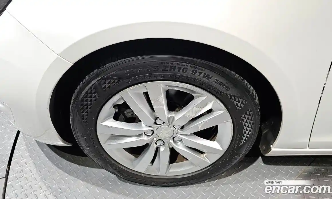 Peugeot 308 2014 2.0 гидро в Москве № 257833, фото 5