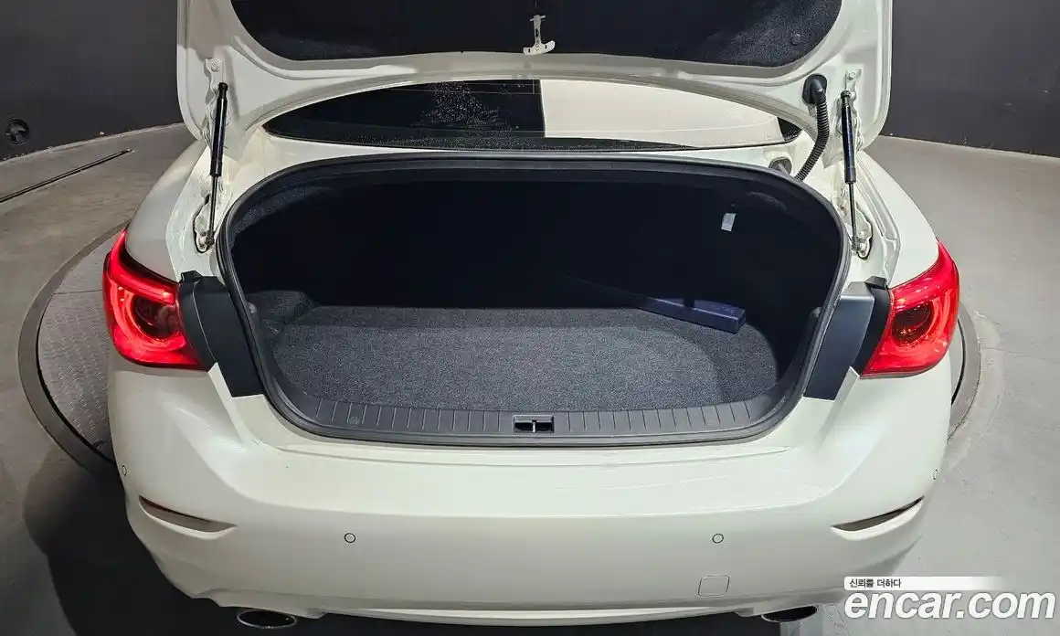 Infiniti Q50 2016 2.1 гидро в Москве № 266540, фото 20