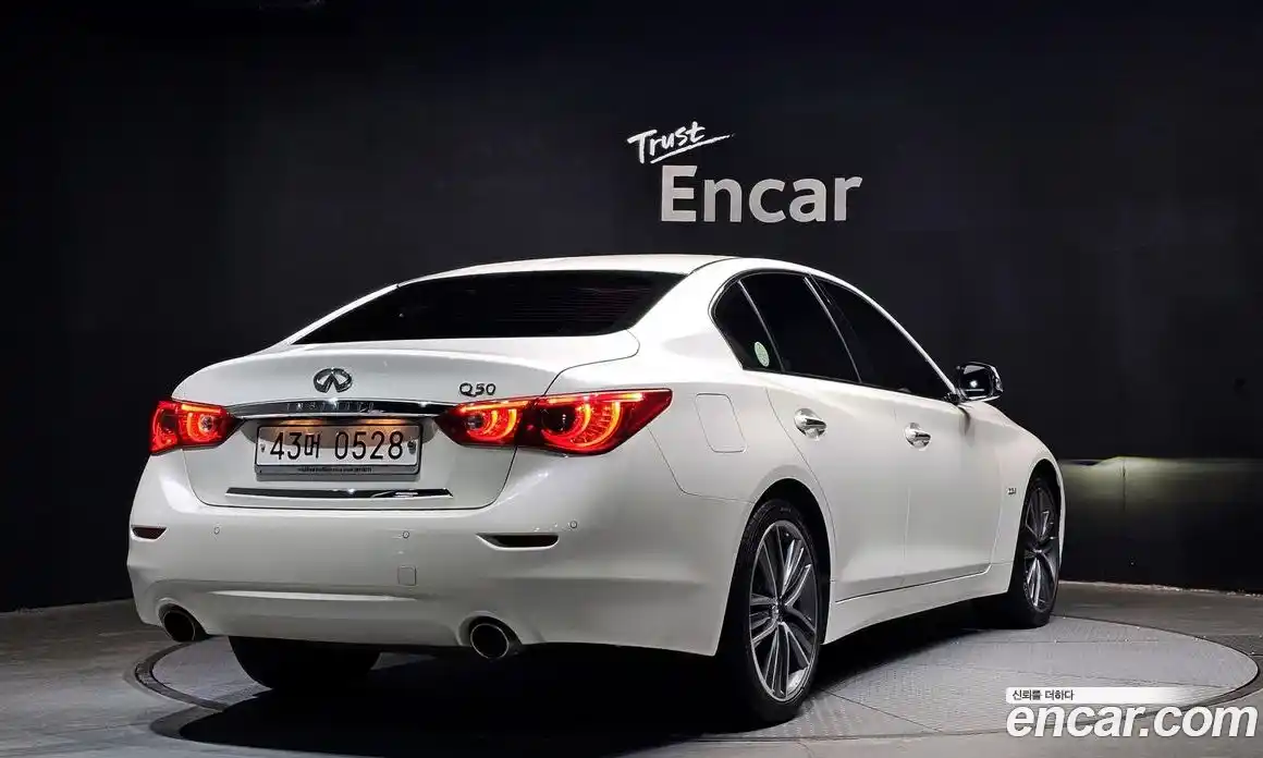 Infiniti Q50 2016 2.1 гидро в Москве № 266540, фото 2
