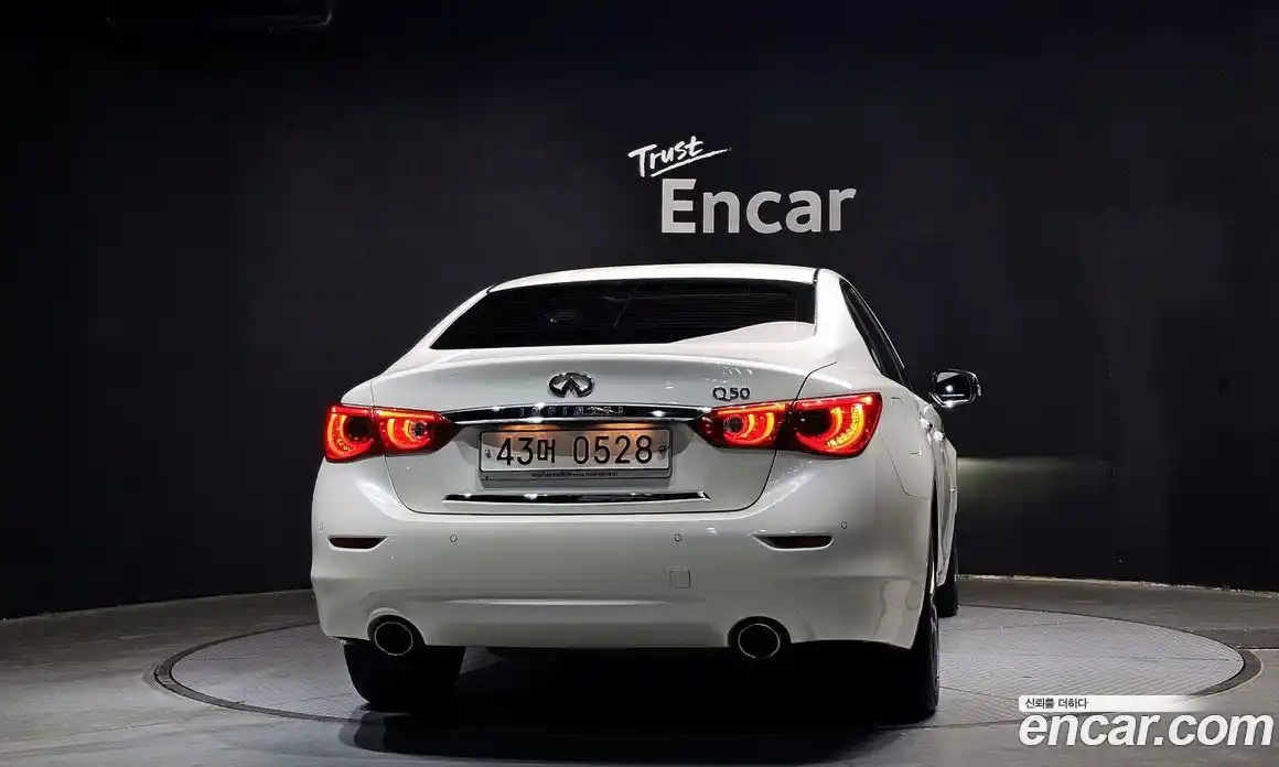 Infiniti Q50 2016 2.1 гидро в Москве № 266540, фото 4