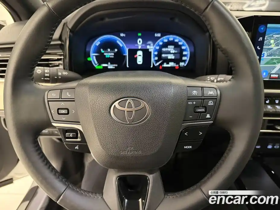 Toyota Camry 2025 2.5 вариатор в Москве № 279754, фото 11
