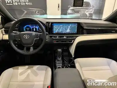 Toyota Camry 2025 2.5 вариатор в Москве № 279754, миниатюра 7