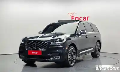 Lincoln Aviator, 2021