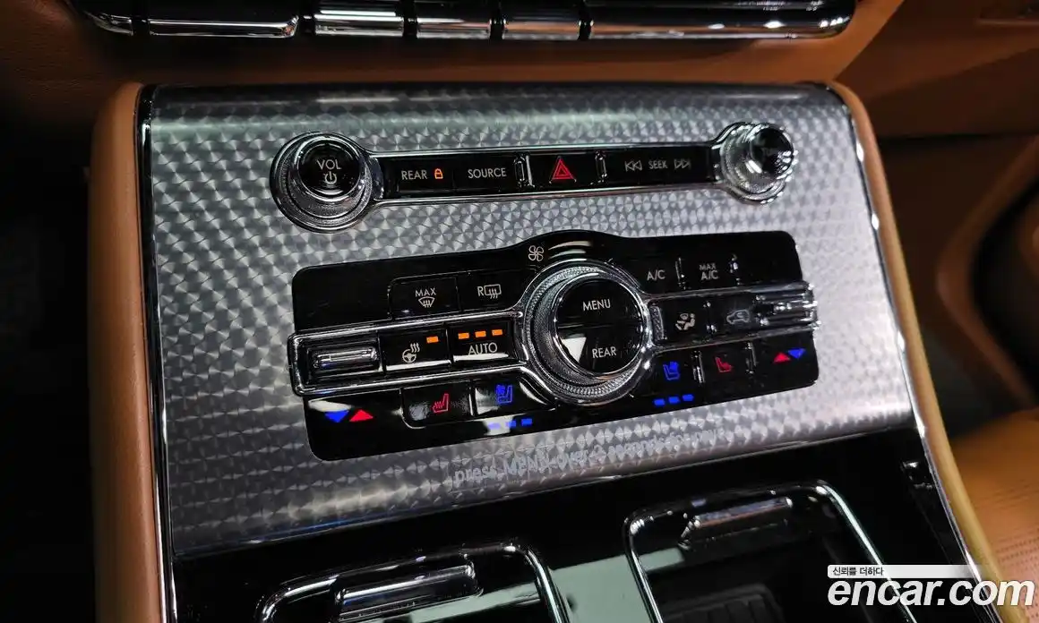 Lincoln Aviator 2021 3.0 гидро в Москве № 282545, фото 17