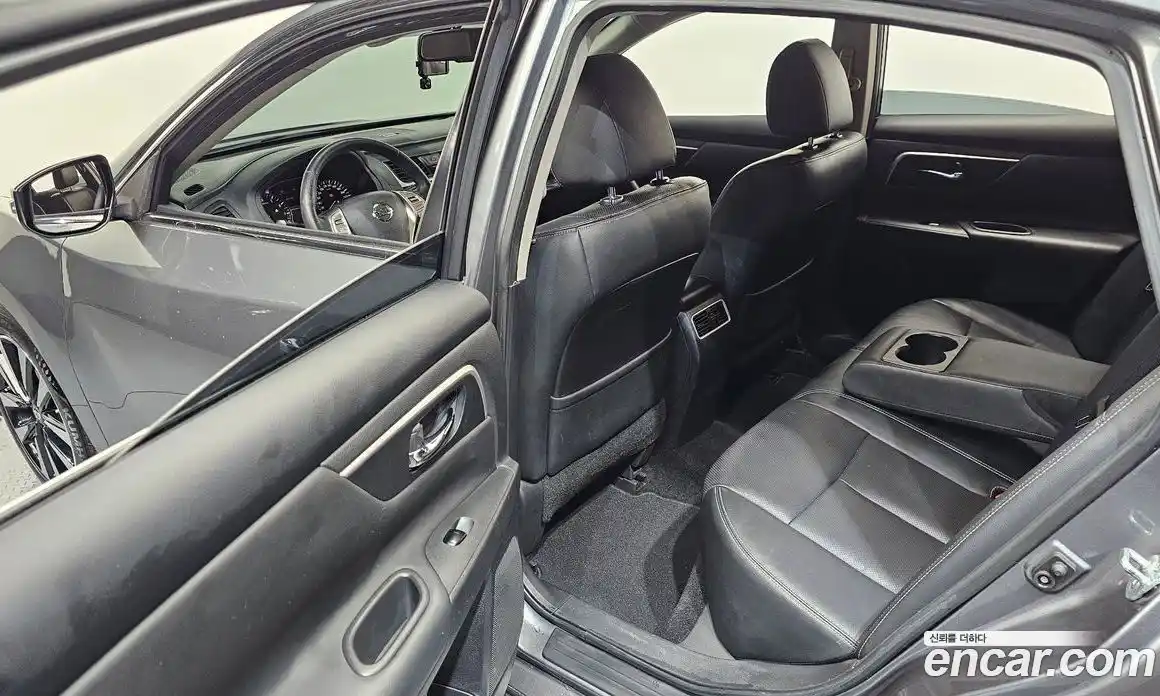 Nissan Altima 2018 2.5 гидро в Москве № 285030, фото 11