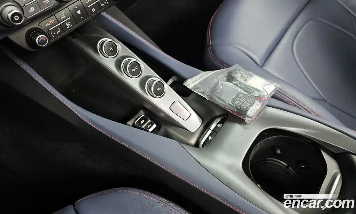 Ferrari Portofino 2018 3.9 гидро в Москве № 288512, фото 9