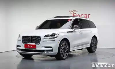 Lincoln Aviator, 2021