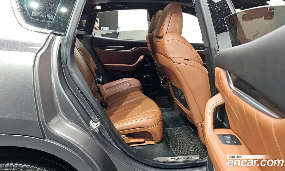 Maserati Levante 2019 3.0 гидро в Москве № 304552, фото 12