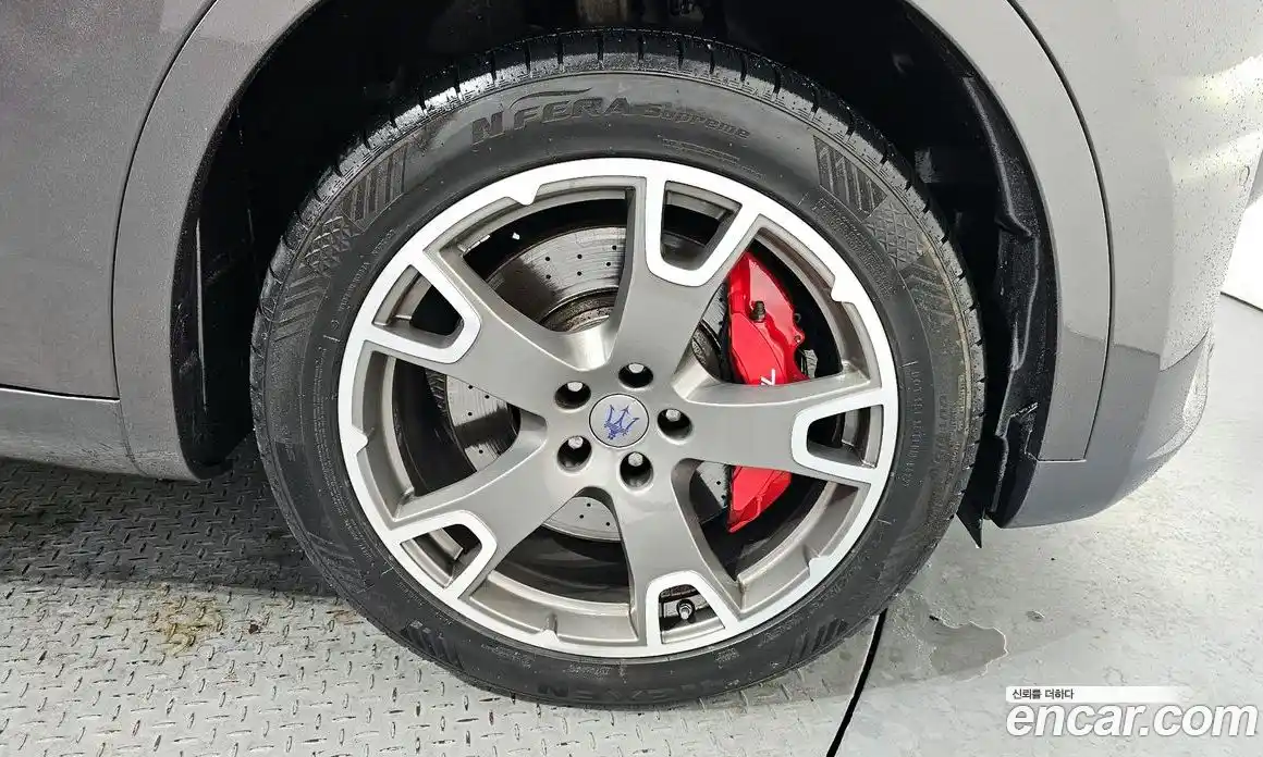 Maserati Levante 2019 3.0 гидро в Москве № 304552, фото 5