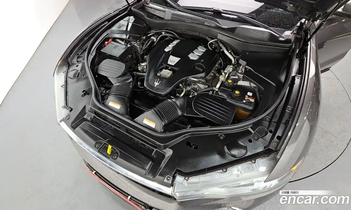 Maserati Levante 2019 3.0 гидро в Москве № 304552, фото 6