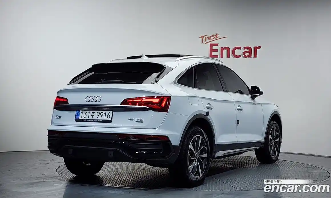 Audi Q5 2022 2.0 гидро в Москве № 311951, фото 2