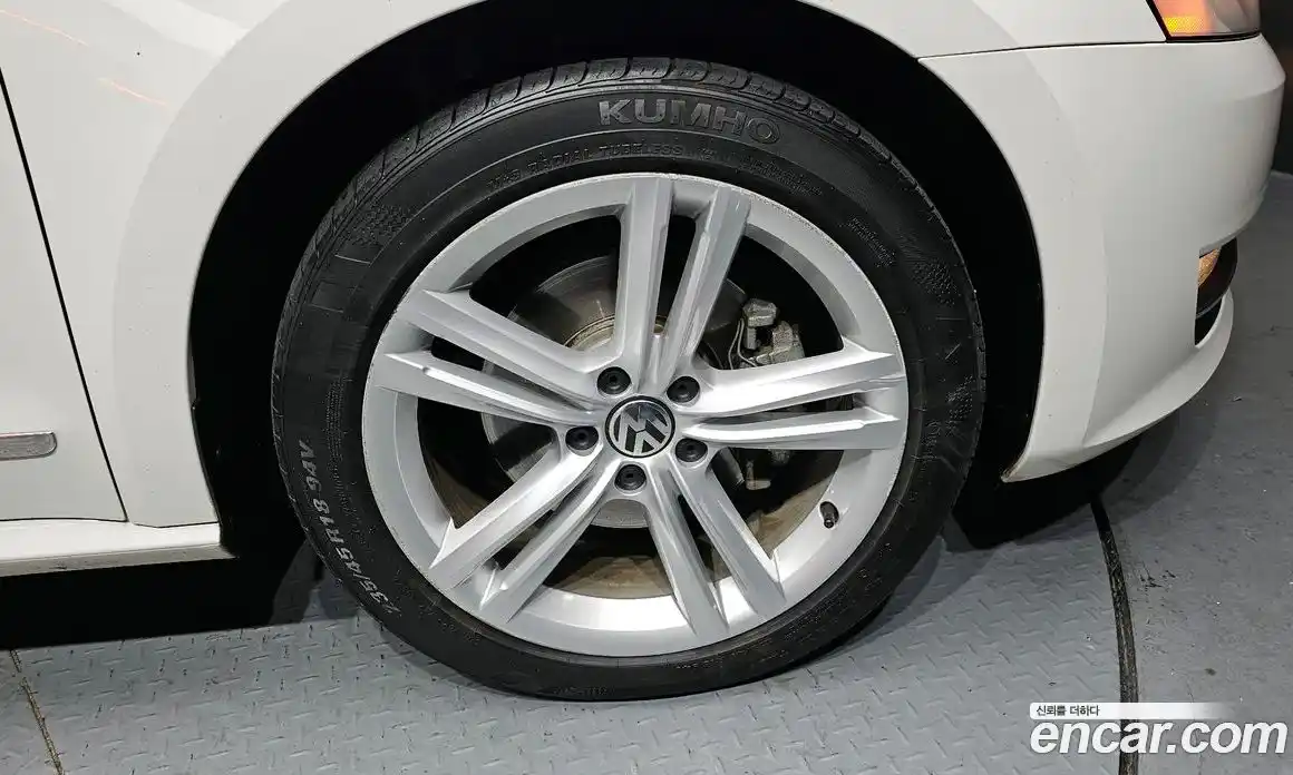Volkswagen Passat 2014 2.0 гидро в Москве № 318009, фото 5